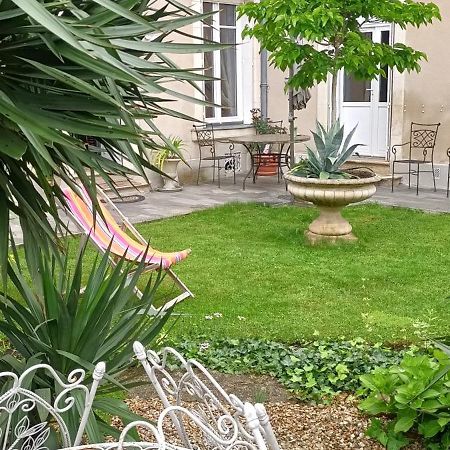 Agreables Chambres D'Hotes Pres Du Centre Ville Avec Jardin Le Mans Ngoại thất bức ảnh